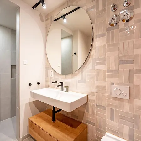 Quartier Am - App 10 *